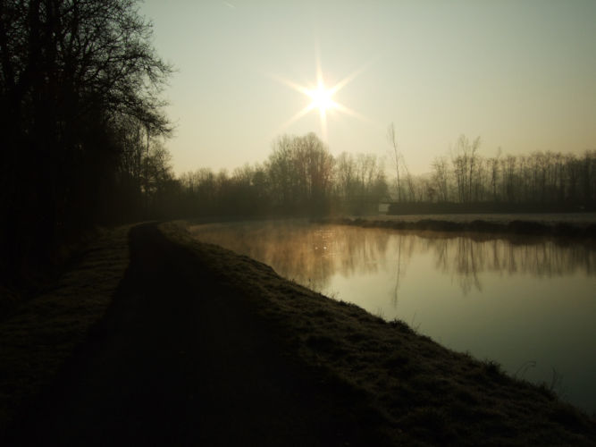 Photo canal de Nantes à Brest, Josselin (illustration du texte Ex nihilo)